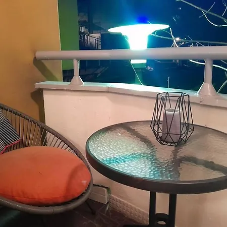 Apartment Cosy With Balcony In Location Sarajevo