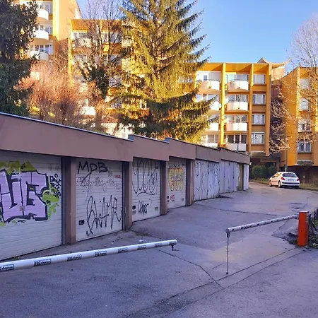 Cosy With Balcony In Location Apartment Sarajevo